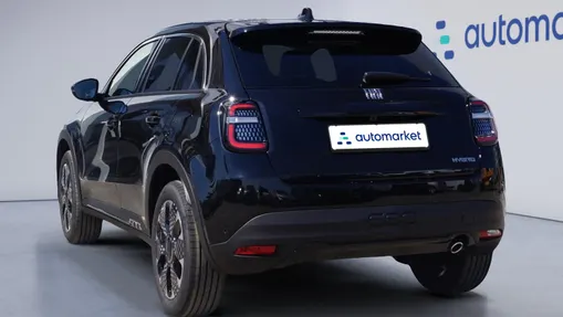 FIAT 600 600 1.2 Turbo Hybrid La Prima eDCT Nowy