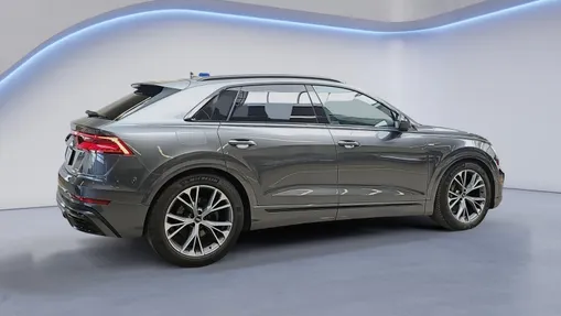 AUDI Q8 / E-Tron Q8 50 TDI mHEV Quattro Tiptronic