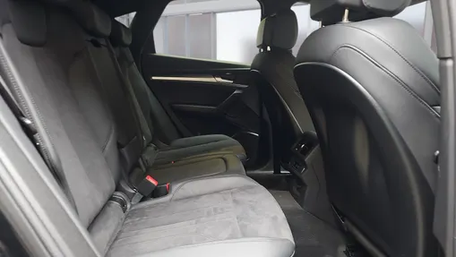 AUDI Q5 Q5 40 TDI mHEV Quattro S Line S tronic