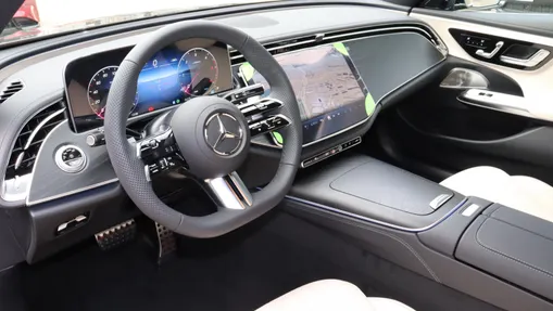 MERCEDES-BENZ E Klasa E 220 d mHEV 4-Matic AMG 9G-Tronic Nowy