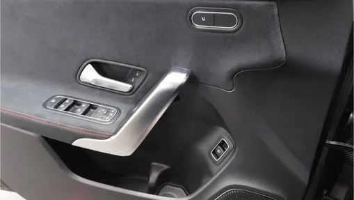 MERCEDES-BENZ CLA CLA 220 mHEV 4-Matic AMG Line 8G-DCT