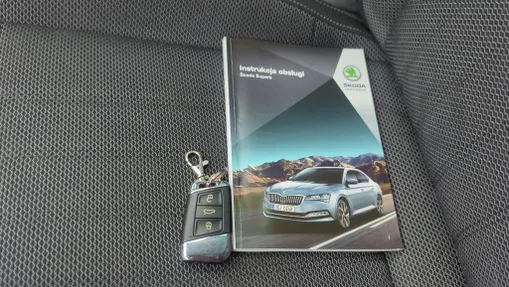 SKODA Superb Superb 2.0 TDI SCR Ambition DSG