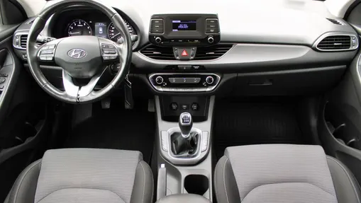 HYUNDAI i30 i30 1.5 DPI Modern