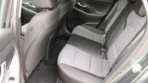HYUNDAI i30 i30 1.5 DPI Modern