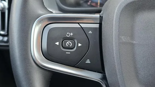 VOLVO XC40 XC40 B3 Core aut