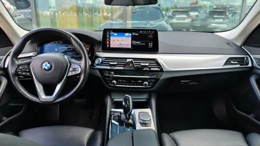 BMW Seria 5 520d xDrive mHEV Luxury Line aut