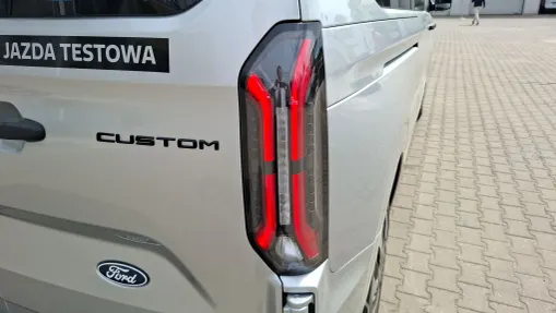 FORD Transit Custom Transit Custom Kombi EV 340 L2H1 Trend M1