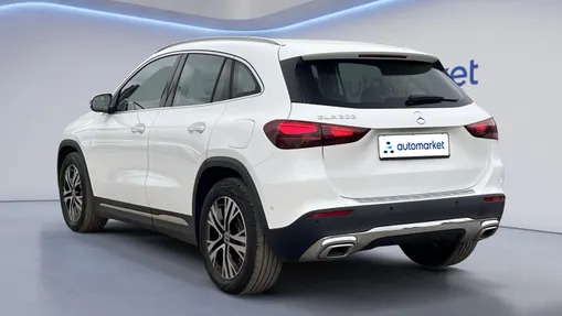MERCEDES-BENZ GLA GLA 200 mHEV Progressive 7G-DCT