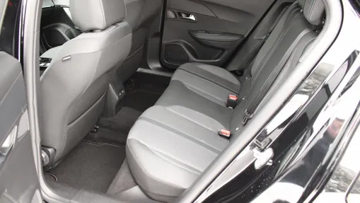PEUGEOT 2008 2008 1.2 PureTech Allure S&S EAT8