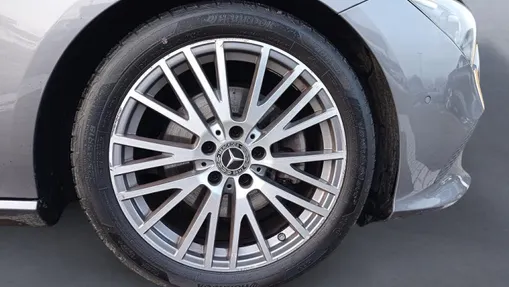 MERCEDES-BENZ CLA CLA 200 d 8G-DCT