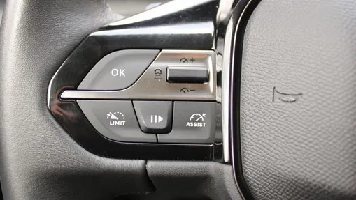 PEUGEOT 308 308 1.5 BlueHDi Allure S&S EAT8