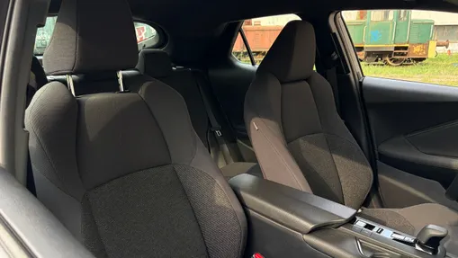 TOYOTA C-HR C-HR 1.8 Hybrid Comfort