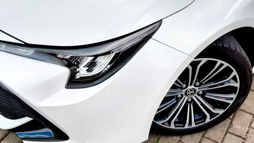 TOYOTA Corolla Corolla 2.0 Hybrid Comfort