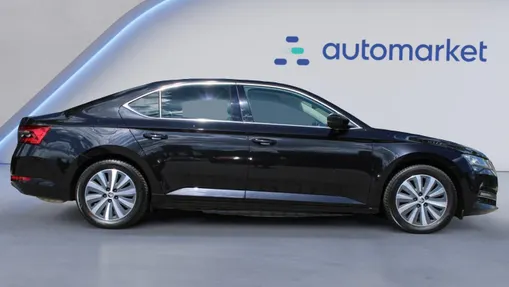 SKODA Superb Superb 2.0 TSI Style DSG