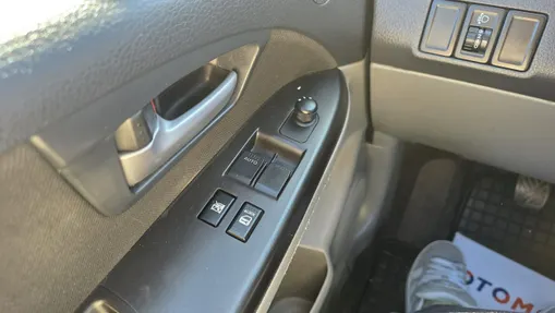 SUZUKI SX4 -