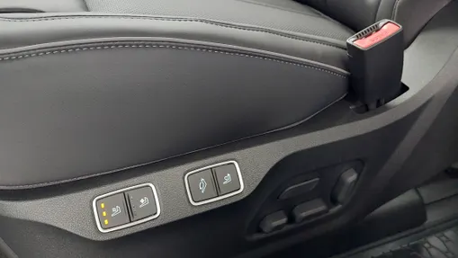 HYUNDAI Staria Staria 1.6 T-GDI HEV Luxury aut Nowy