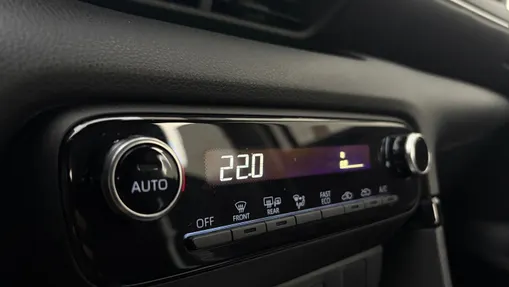 TOYOTA Yaris Yaris Hybrid 1.5 Comfort