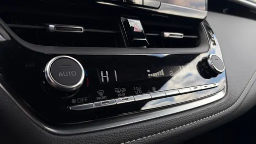 TOYOTA Corolla Corolla 2.0 Hybrid Comfort