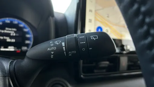 TOYOTA Yaris Yaris Hybrid 1.5 Executive
