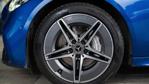 MERCEDES-BENZ C Klasa C 300 de PHEV 4-Matic AMG