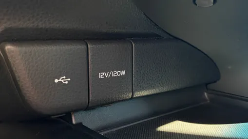 TOYOTA Camry Camry 2.5 Hybrid Comfort CVT