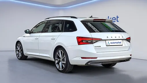 SKODA Superb Superb 2.0 TDI SCR Sportline DSG
