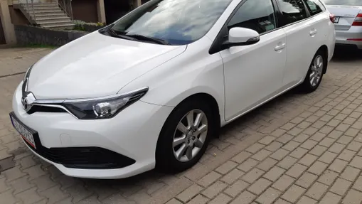 TOYOTA Auris Auris 1.4 D-4D Active