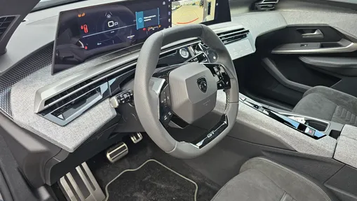 PEUGEOT 3008 3008 1.2 PureTech mHEV GT e-DCS6 Nowy