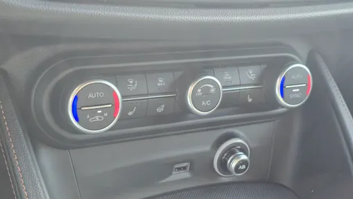 ALFA ROMEO Stelvio Stelvio 2.0 Turbo Intensa Q4 aut Nowy