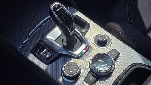 ALFA ROMEO Stelvio Stelvio 2.0 Turbo Intensa Q4 aut Nowy