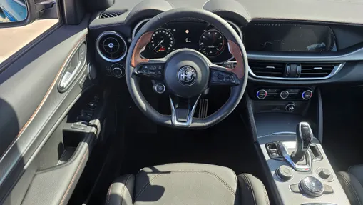 ALFA ROMEO Stelvio Stelvio 2.0 Turbo Intensa Q4 aut Nowy