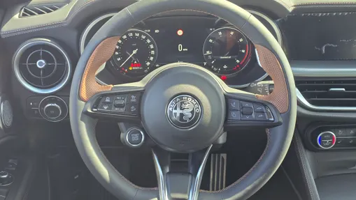 ALFA ROMEO Stelvio Stelvio 2.0 Turbo Intensa Q4 aut Nowy