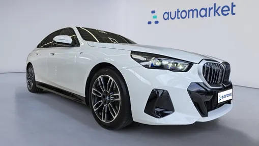 BMW Seria 5 520i mHEV M Sport aut