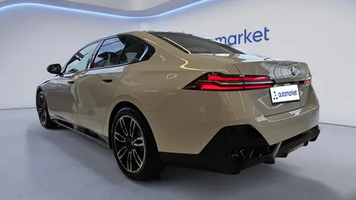 BMW Seria 5 520i mHEV M Sport aut