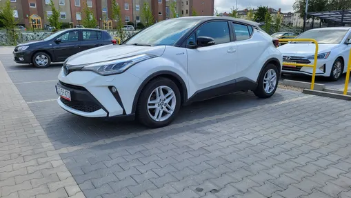 TOYOTA C-HR C-HR 1.8 Hybrid Business