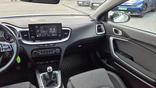 KIA Cee'd Ceed 1.5 T-GDI M