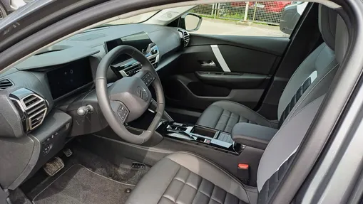 CITROEN C4 X C4 X 1.2 mHEV Max eDCT6