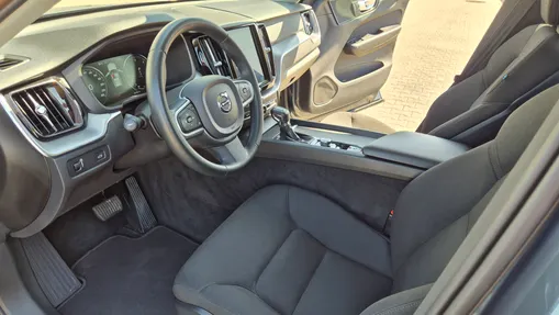 VOLVO XC60 XC60 D4 Momentum Pro aut