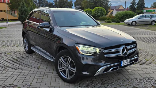 MERCEDES-BENZ GLC -