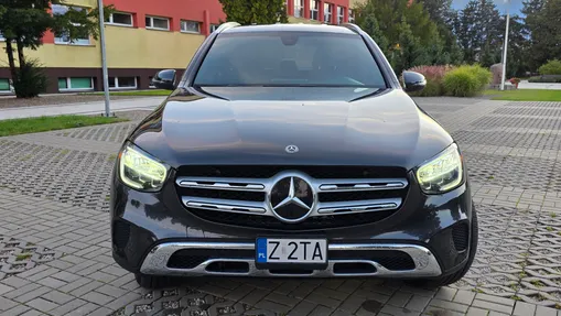 MERCEDES-BENZ GLC -