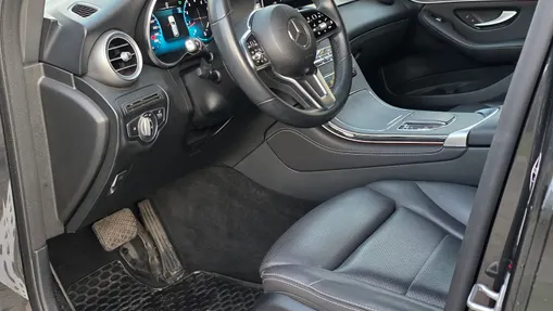 MERCEDES-BENZ GLC -