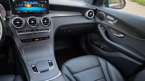 MERCEDES-BENZ GLC -