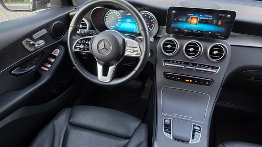 MERCEDES-BENZ GLC -