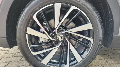 MG ZS ZS 1.5 HEV+ Exclusive aut Nowy
