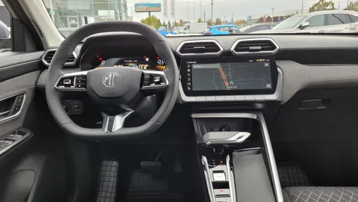 MG ZS ZS 1.5 HEV+ Excite aut Nowy
