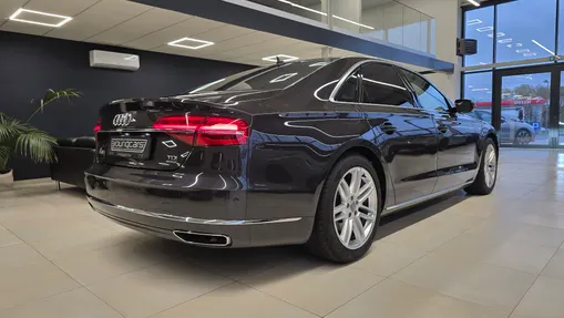 AUDI A8 A8 3.0 TDI clean diesel Quattro