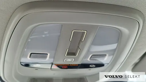 VOLVO XC60 XC60 T6 Plug-In Hybrid AWD Plus Dark aut