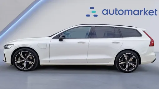 VOLVO V60 V60 T6 AWD Plug-In Hybrid Plus Dark aut