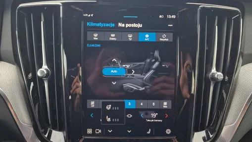 VOLVO V60 V60 T6 AWD Plug-In Hybrid Plus Dark aut