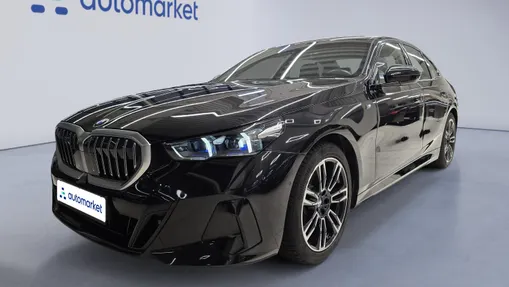 BMW Seria 5 520i mHEV M Sport aut